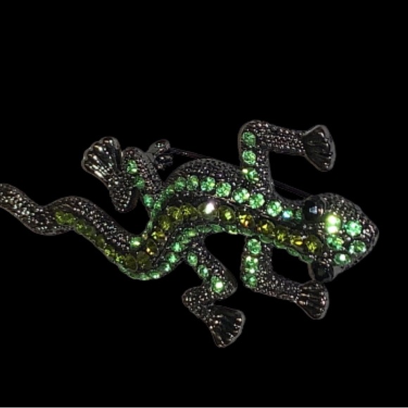 Emerald Colour VTG (style?)Lizard Gecko Reptile Rhinestones Brooch Pin - Picture 8 of 9
